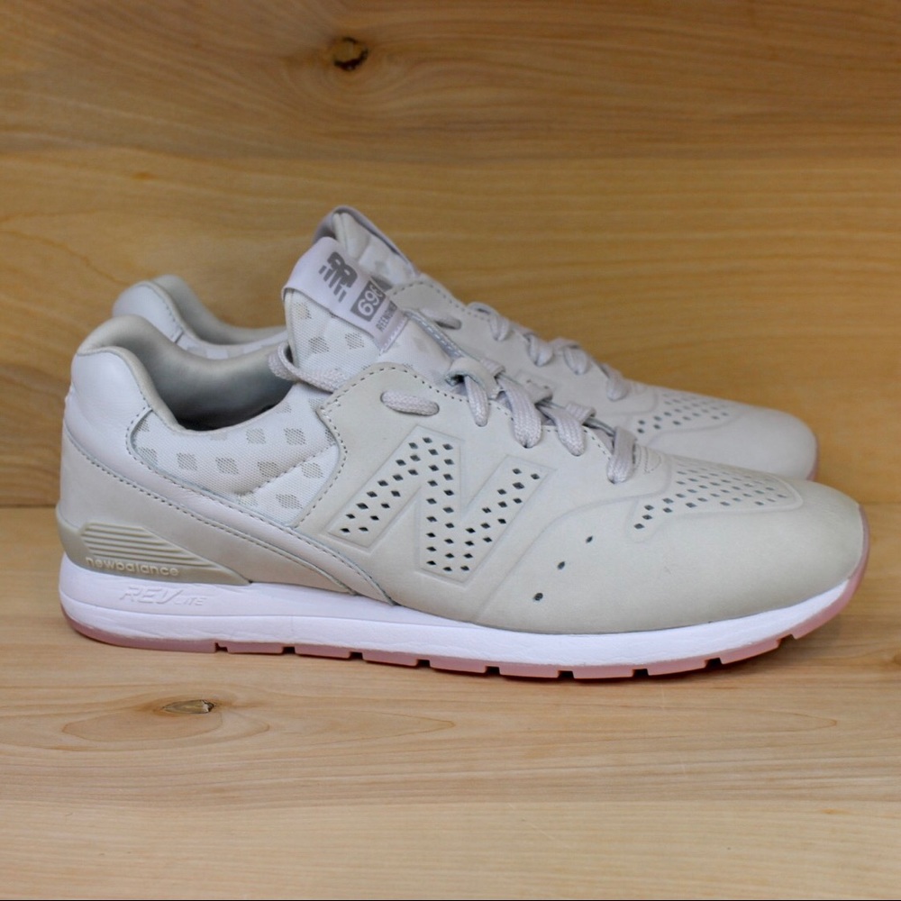 NEW New Balance 696 Reingineered